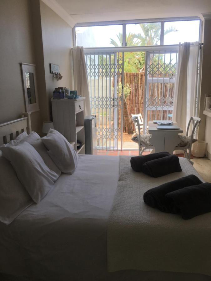 7 On Bato Apartment Cape Town